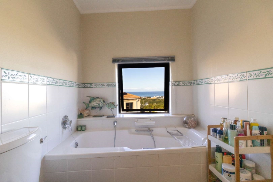 4 Bedroom Property for Sale in Vermont Western Cape